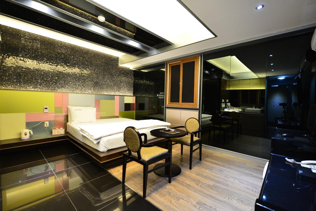 Daegu Piano Motel Ngoại thất bức ảnh